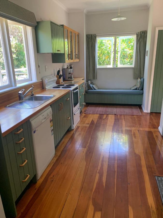 One Panama Villa Martinborough Exteriör bild